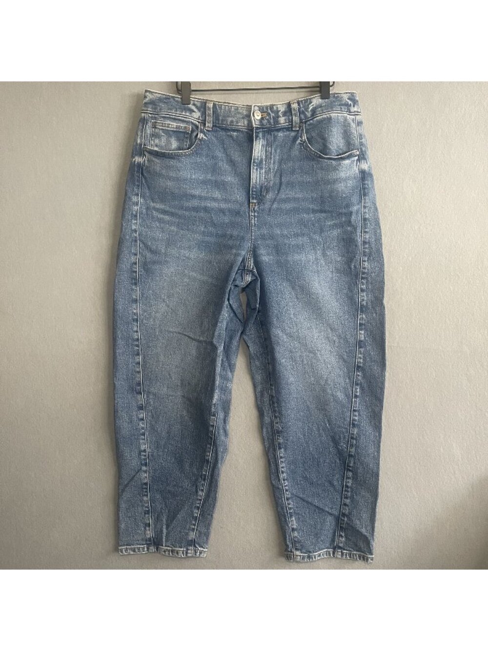Talbots Womens Relaxed Barrel Jeans Size 12 Blue Denim Cropped Casual Wear
